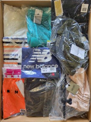 The photo shows a package with clothing in the category A.