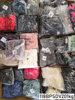The photo shows a package with clothing in the category BPSDV.