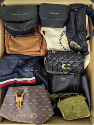 The picture shows a package with accessories in the category HC.