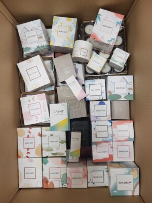 The picture shows a package with accessories in the category CO.