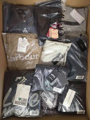 The photo shows a package with clothing in the category AP.