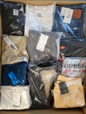The photo shows a package with clothing in the category A.