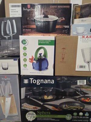 The photo shows the palette in the category CH.