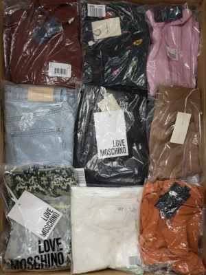 The photo shows a package with clothing in the category AW.