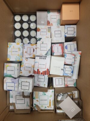 The picture shows a package with accessories in the category CO.