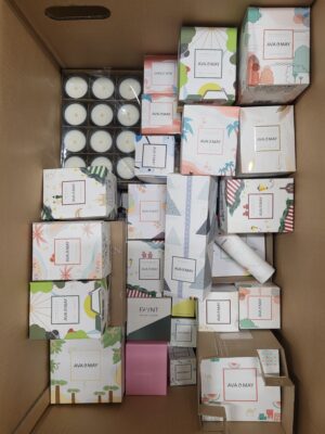 The picture shows a package with accessories in the category CO.