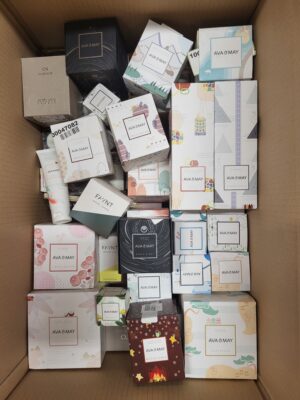 The picture shows a package with accessories in the category CO.