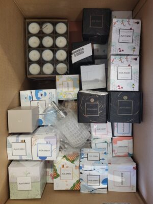 The picture shows a package with accessories in the category CO.