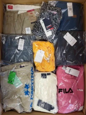 The photo shows a package with clothing in the category A.