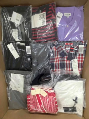 The photo shows a package with clothing in the category AP.