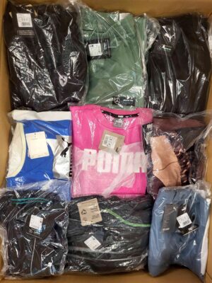The photo shows a package with clothing in the category AP.