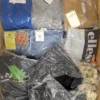 The photo shows a package with clothing in the category AM.