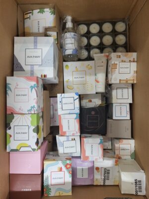 The picture shows a package with accessories in the category CO.