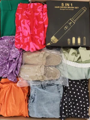 The photo shows a package with clothing in the category SN.