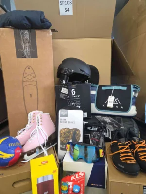 The picture shows a package with accessories in the category Z.