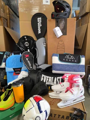 The picture shows a package with accessories in the category Z.