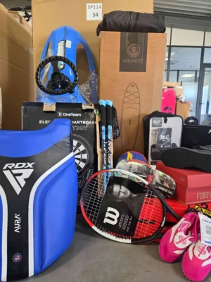 The picture shows a package with accessories in the category Z.