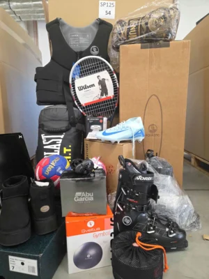 The picture shows a package with accessories in the category Z.