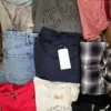 The photo shows a package with clothing in the category U.