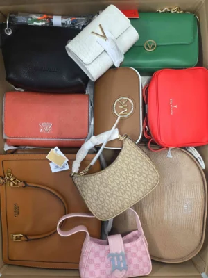 The picture shows a package with accessories in the category HA.