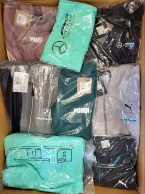 The photo shows a package with clothing in the category AP.