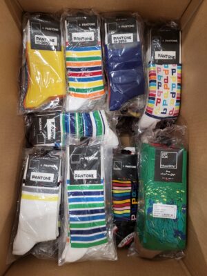 The picture shows a package with accessories in the category SA.