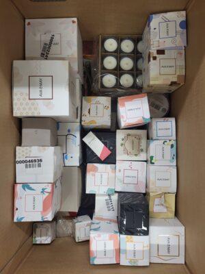 The picture shows a package with accessories in the category CO.