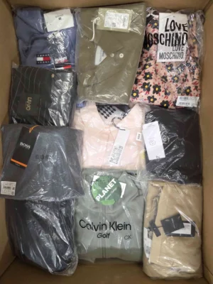 The photo shows a package with clothing in the category AP.