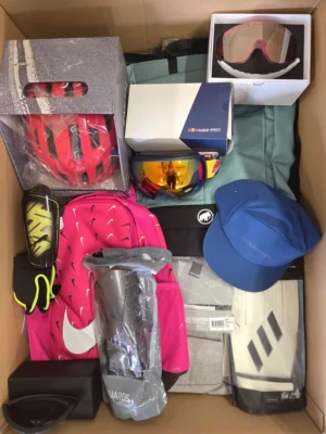 The picture shows a package with accessories in the category Z.