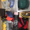 S106 1 The picture shows a package with accessories in the category Z.