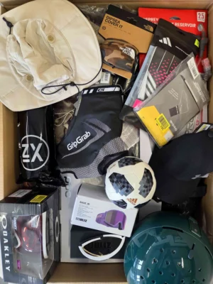 The picture shows a package with accessories in the category Z.