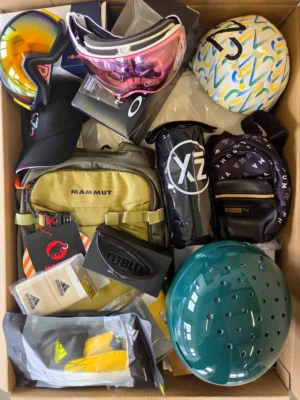 The picture shows a package with accessories in the category Z.