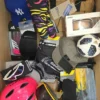 S117 1 The picture shows a package with accessories in the category Z.