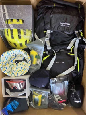 The picture shows a package with accessories in the category Z.