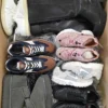 CSU1375 2 The photo shows a package with footwear in the category CSU.