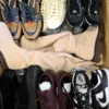 The photo shows a package with footwear in the category CSU.