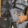 The picture shows a package with accessories in the category HC.