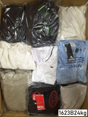 The photo shows a package with clothing in the category B.