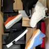 The photo shows a package with footwear in the category BS.