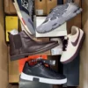 The photo shows a package with footwear in the category BS.