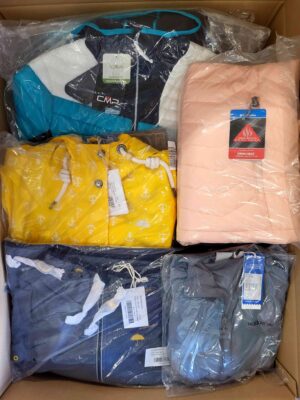 The photo shows a package with clothing in the category AJS.