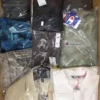 AM508 1 The photo shows a package with clothing in the category AM.