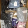 The photo shows a package with clothing in the category AM.