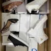 GBS546 1 The photo shows a package with footwear in the category BS.