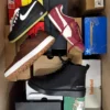 CS5710 2 The photo shows a package with footwear in the category CS.