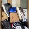 The photo shows a package with footwear in the category CS.