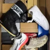 The photo shows a package with footwear in the category CS.
