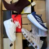 The photo shows a package with footwear in the category CS.