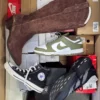 The photo shows a package with footwear in the category CS.