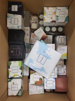 The picture shows a package with accessories in the category CO.